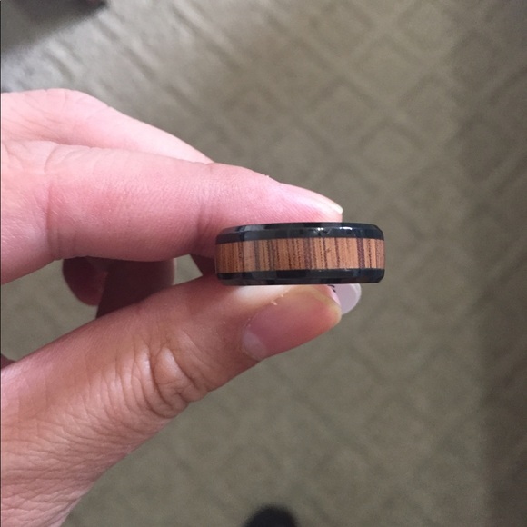 Tungsten Wood Inlay Men Black Ring - Picture 4 of 5